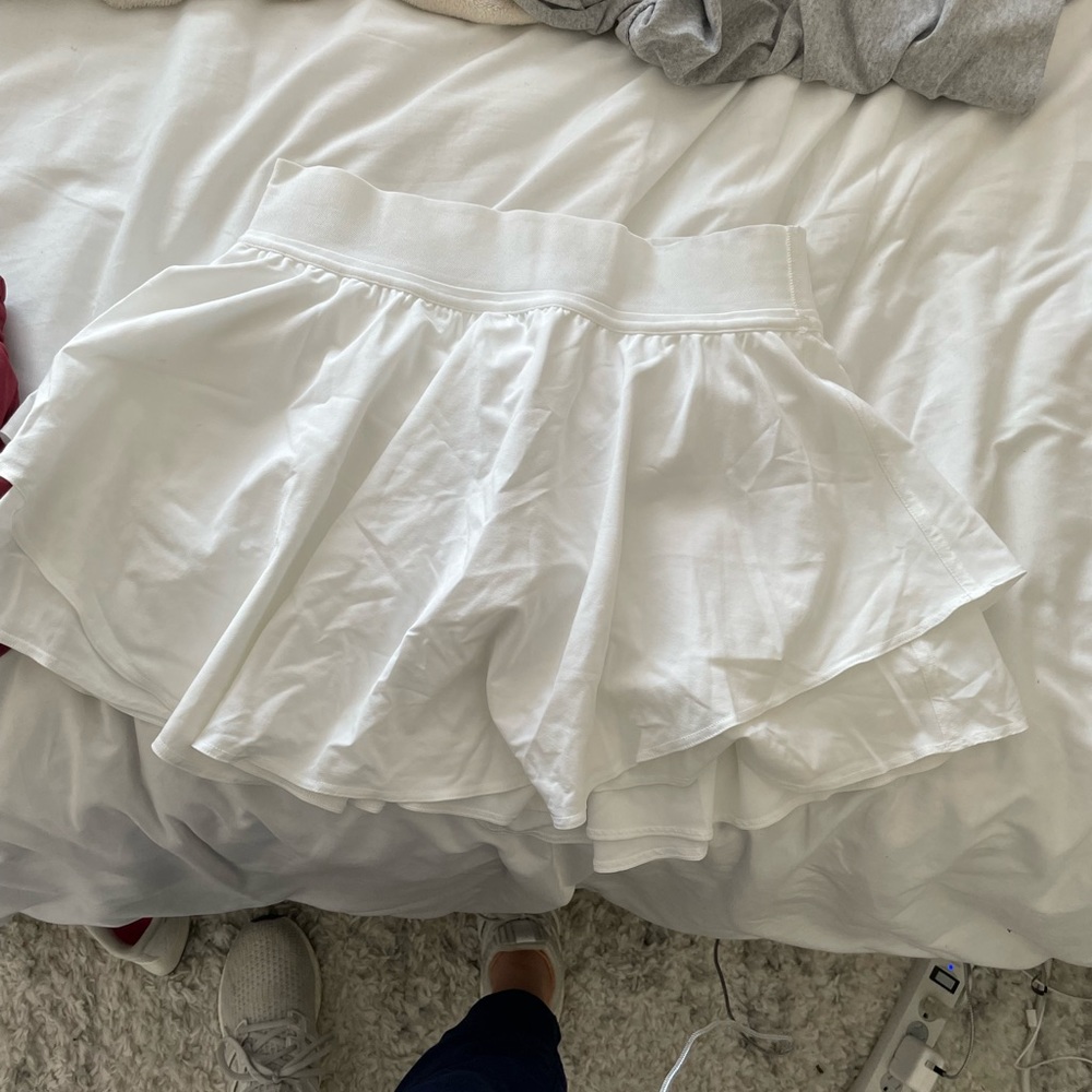 lululemon court rival HR skirt